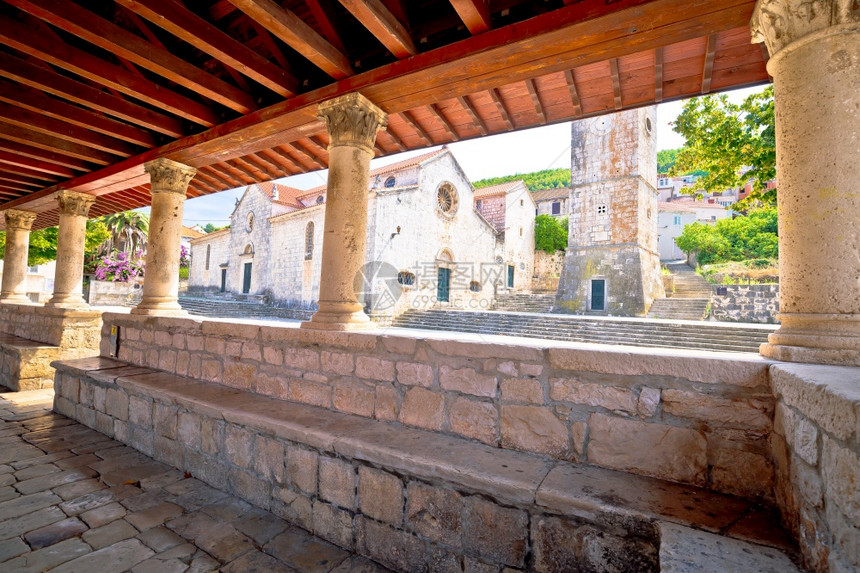 科库拉岛历史石广场小屋和教堂观光南部croati的Dlmti地区图片