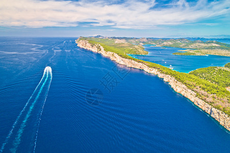 自然公园悬崖和Dugiotk岛空中观察科纳蒂群岛croati公园图片