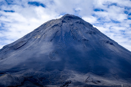 恰达斯卡勒拉的松果火山斗篷冻恰达斯卡斗篷果冻恰达斯卡拉背景图片