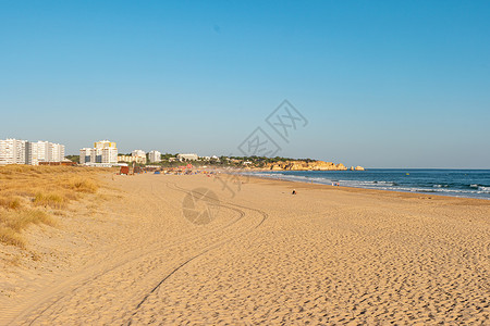 这个海滩是著名的旅游区阿尔加夫Algarve的一部分图片