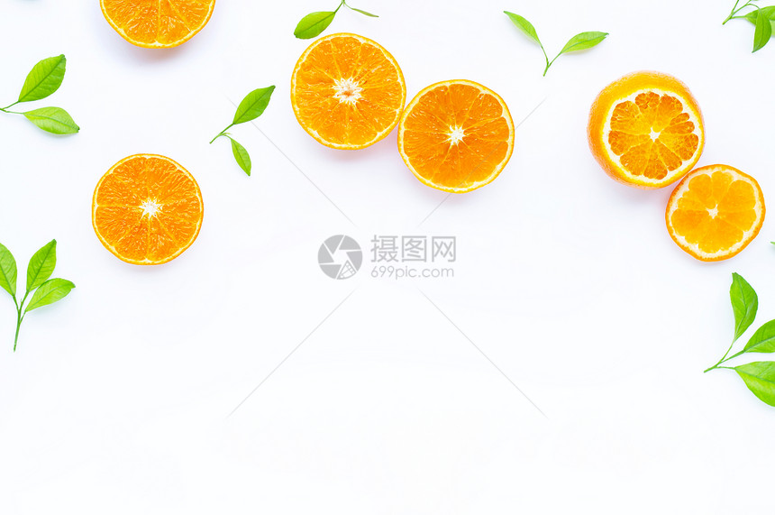 白色背景的橙果子复制空格图片