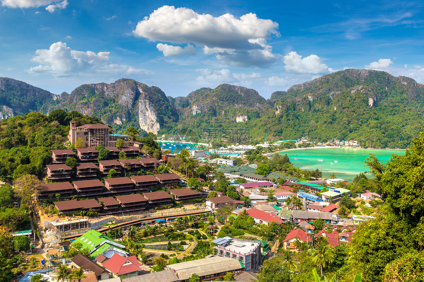 夏日泰国的菲登岛全景图片