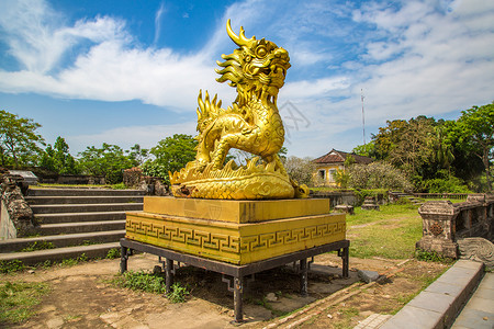 金龙雕像位于皇帝宫内严禁城市夏日背景图片