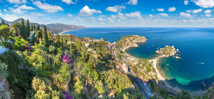 在美丽的夏季天西里岛的托尔米纳伊索拉贝图片