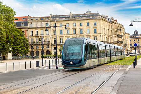 法兰西现代城市电车图片
