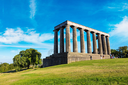 素材网站统一在埃丁堡的卡尔顿山丘上纪念碑在一个美丽的夏日苏格兰统一王国背景