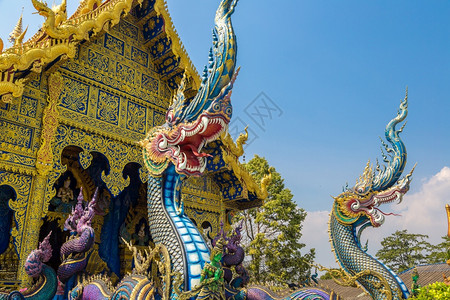 公众地方蓝殿在清莱夏日泰国的清莱背景