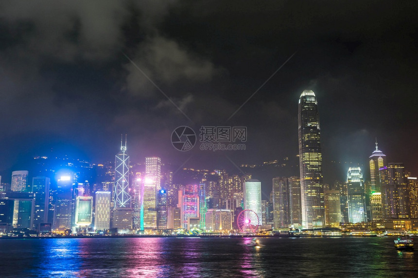 夏天晚上在香港的胜利图片