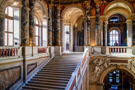 维也纳金麻vienaustrinovembr1205古老的baroque宫殿共同石块雕像的室内美景盛装由彩色大理石和在vienaustri背景