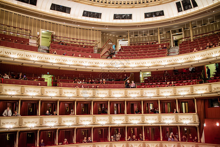 viena州立歌剧院礼堂的内部视图图片
