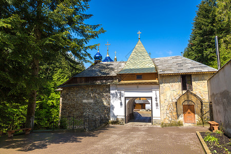 伊瓦诺弗兰基夫斯克地区的多尼亚瓦村修道院高清图片