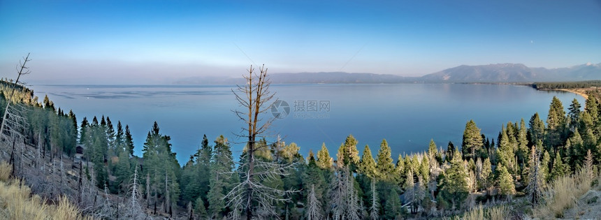 塔霍卡罗尼亚湖美丽的西拉风景图片