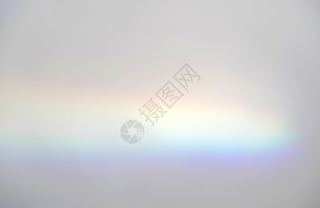 白色背景模拟和的阳光阴影覆盖效应的抽象彩虹光线最小效果趋势图片