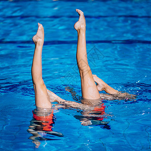 花式游泳表演决赛背景图片
