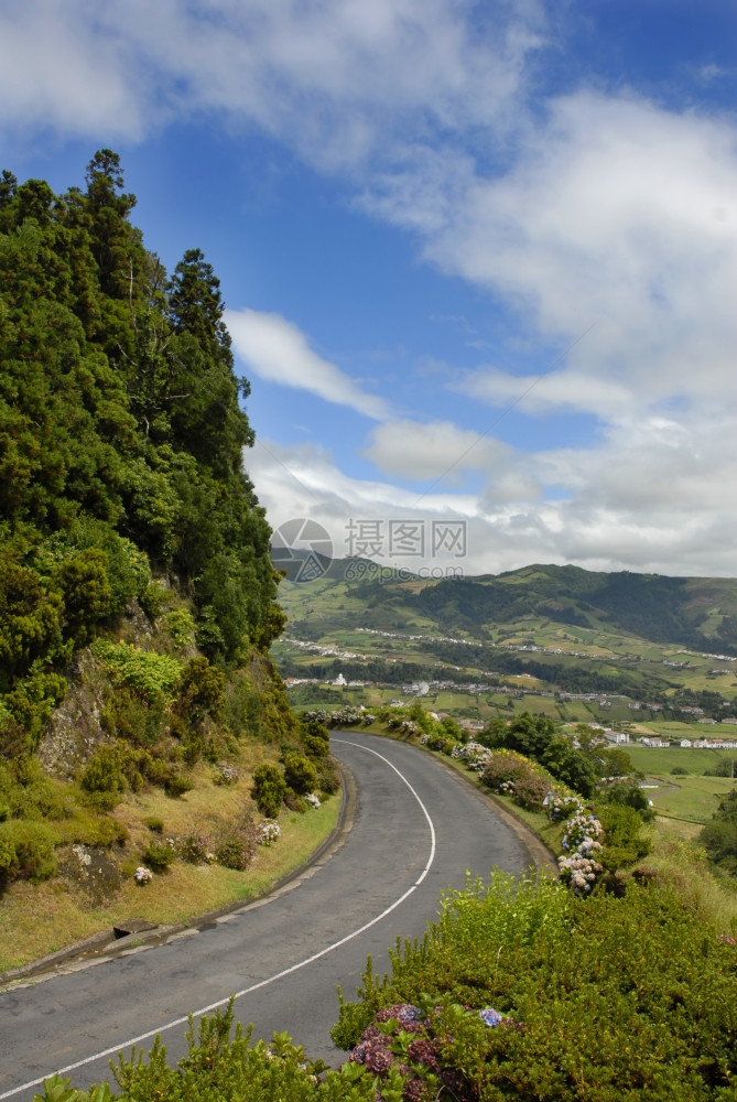 SaoJrge岛的风景道路图片