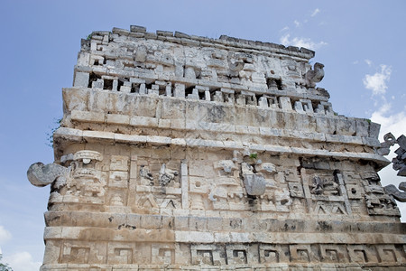 古老的玛雅神庙吉琴之地亚乌卡坦墨西哥图片