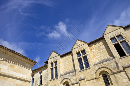 圣艾米利安市政厅以法兰西文图片