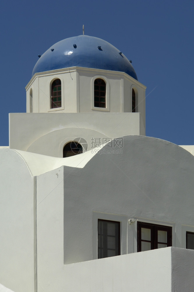 典型的圣塔里尼岛教堂位于Grecia村图片