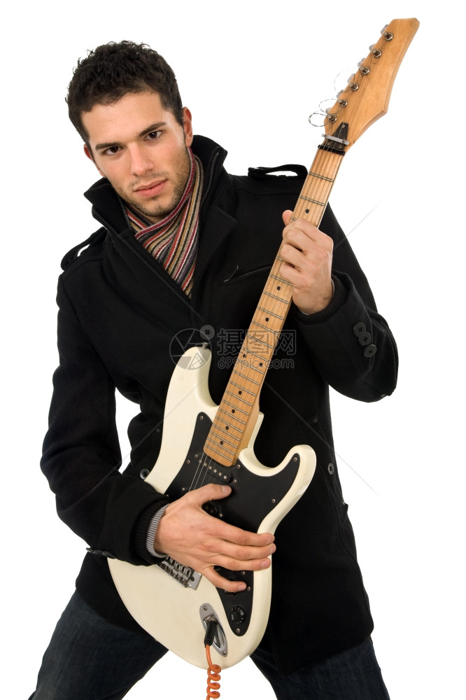 白人背景孤立的年轻吉他手图片