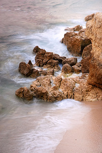 西班牙海岸的慢速快门画面图片