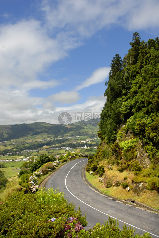 SaoJrge岛的风景道路图片