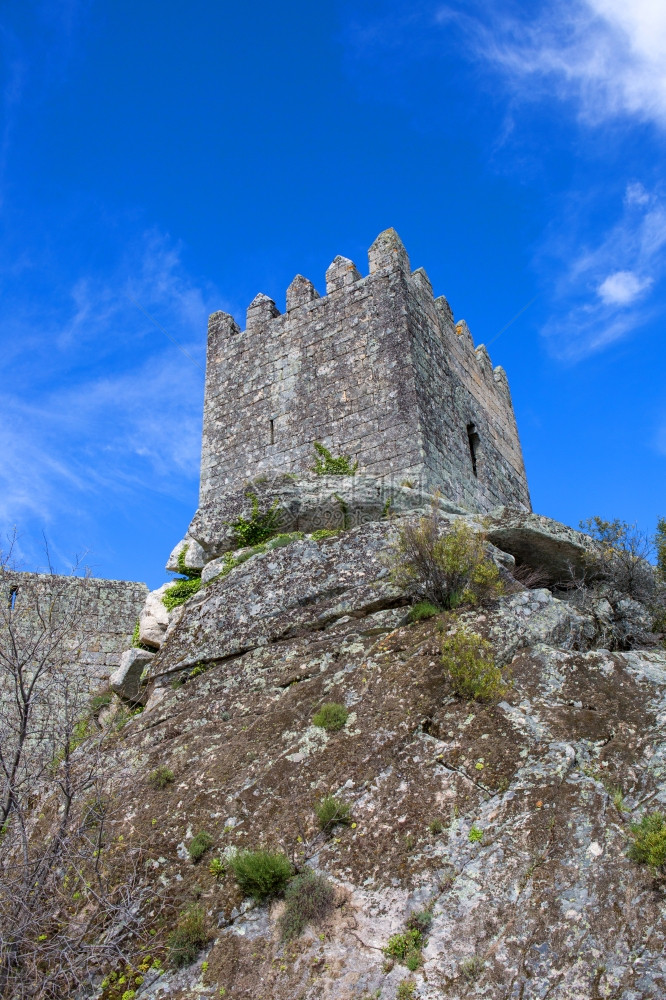 克里米利亚城堡古老的村庄靠近ColvihaPortugal图片