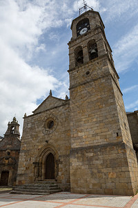 古老的西班牙大教堂图片