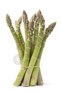 白色背景上隔离的新鲜绿色Asparagus背景图片