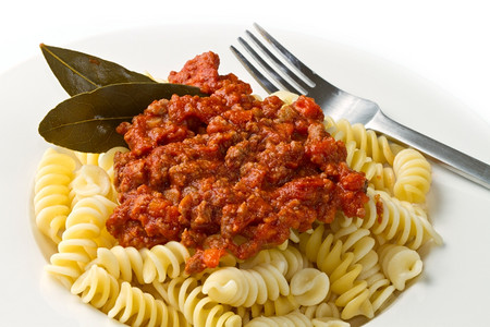 番茄和肉加番茄酱的意大利面图片