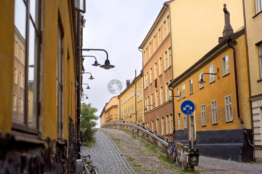 瑞典斯德哥尔摩一个古老城市Gamlastan的小型街道图片