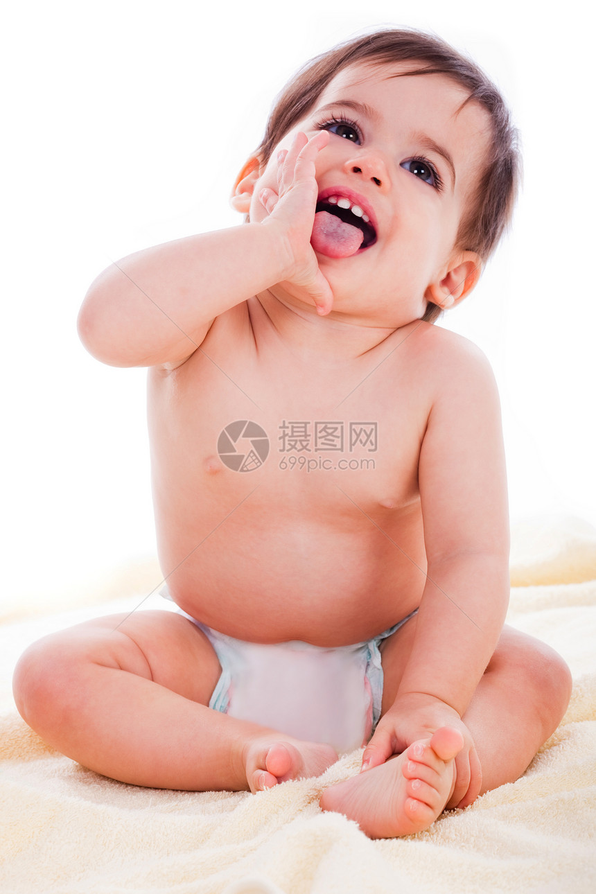 婴儿坐着笑嘴张开白脸图片