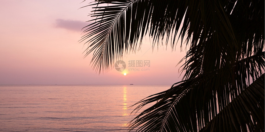 泰国高山水岛海洋日落图片