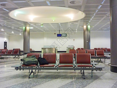 机场行李袋和遗失的例子背景