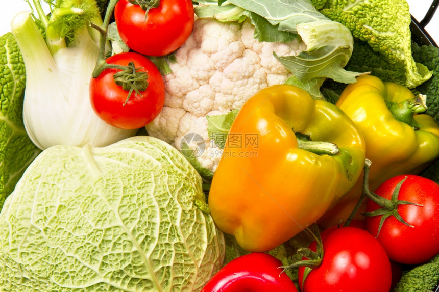 不同种类的新鲜蔬菜图片