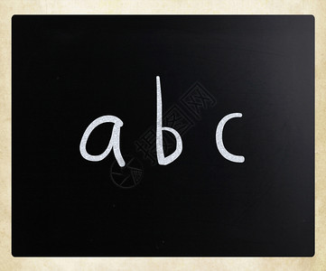 abc手写黑板上白粉笔图片