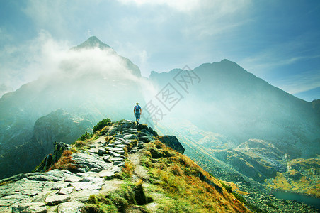 2012年7月选择第4周山地景观背景