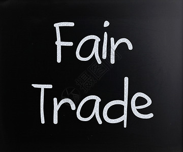 公平贸易手写白粉在黑板上图片