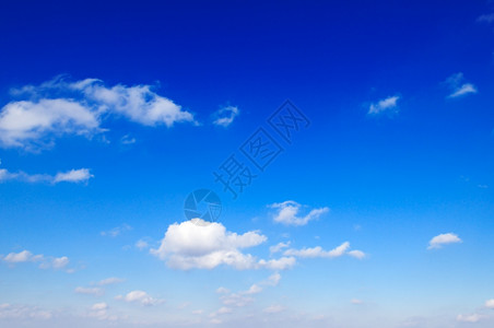 云的天空图片
