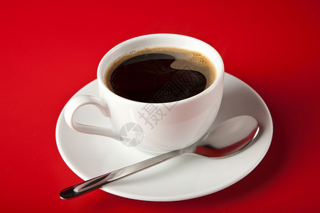 红底咖啡杯图片