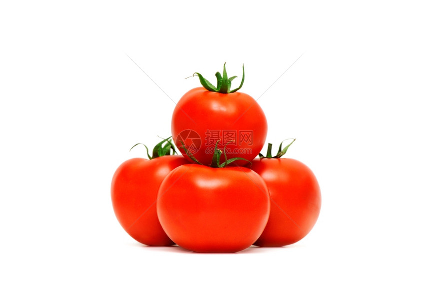 白背景孤立的红番茄图片