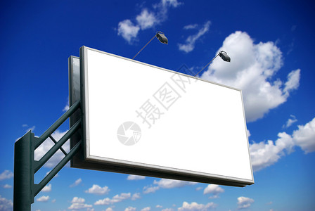 天空背景上的广告牌高清图片