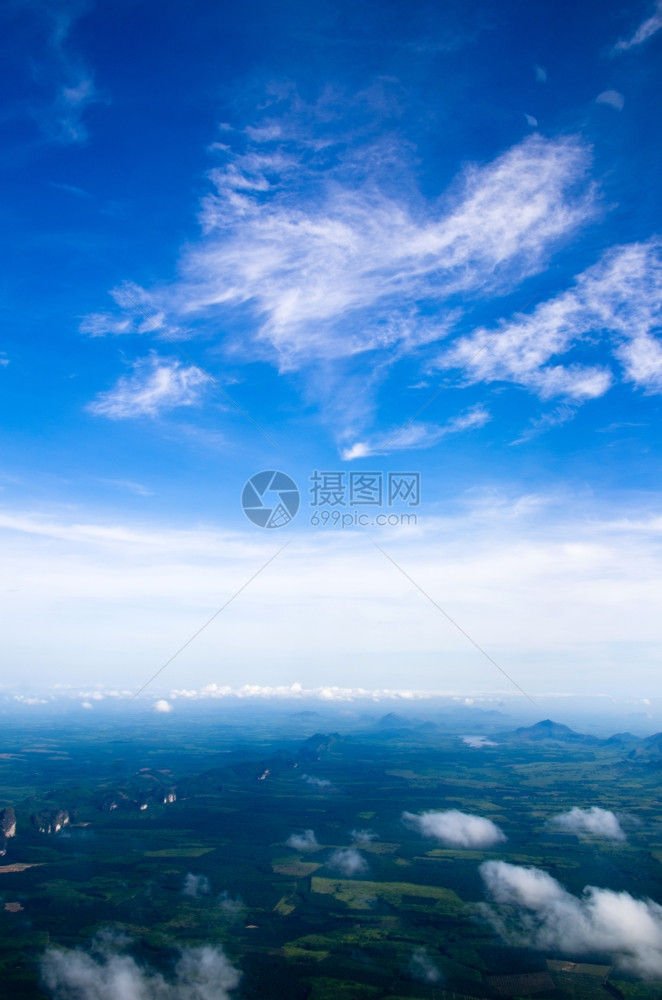 飞机外面美丽的风景图片