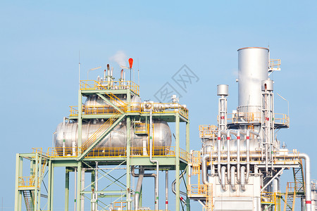炼油厂工业锅炉背景图片