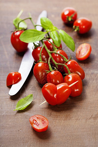 番茄心脏健康饮食概念图片