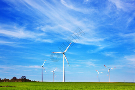 风力涡轮机农场蓝云天空替代生态能源背景图片