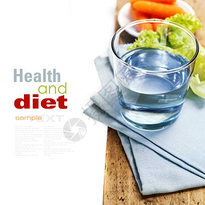 水胡萝卜和生菜饮食和健康概念高于白易移动样本文图片