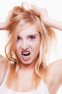 年轻情感女少愤怒的情绪少气愤的情绪和压力拉她的头发图片