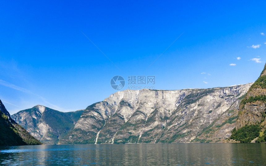 挪威斯堪的纳维亚山区和fjordSognefjord挪威斯堪的纳维亚图片