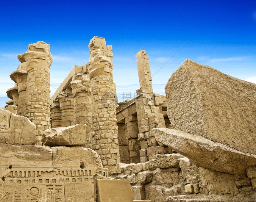 埃及卡纳克寺庙古老废墟图片