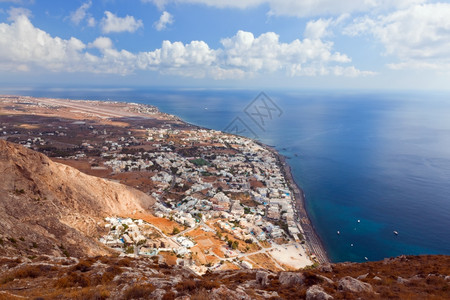 希腊圣托里尼岛的卡马镇高清图片